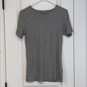 ✨Vince Essential Pima Cotton Crew!✨